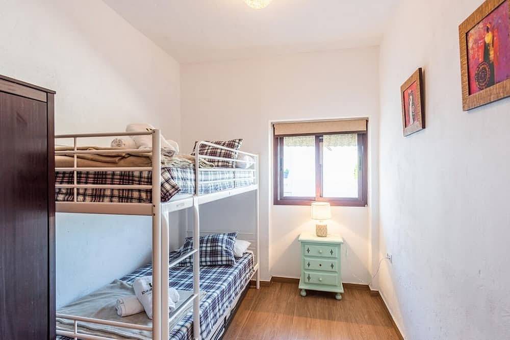 Casa Rural La Zua Villamartín by Ruralidays in Villamartín, Pueblos Blancos