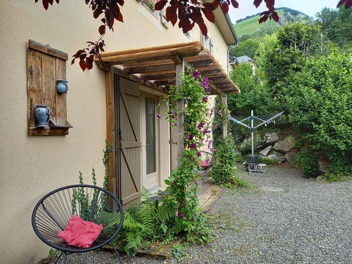 Gîte pour 6 personnes, avec jardin et terrasse à Arras-en-Lavedan - 4