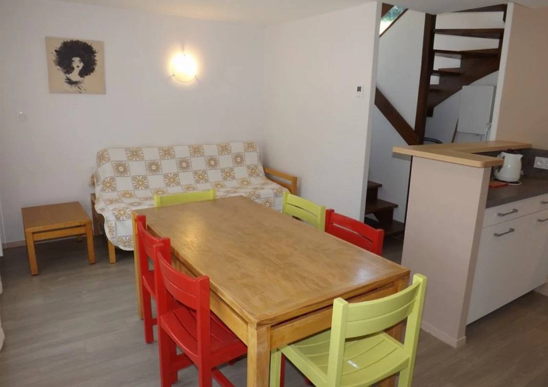 Ganze Wohnung, Gite 6 Espinette au pied du Puy Mary Cantal in Le Claux, Regionaler Naturpark Volcans d'Auvergne