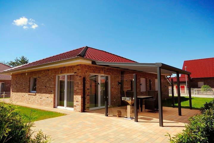 Bungalow für 6 Personen, mit Seeblick und Garten im Emsland