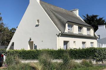 Location de vacances pour 8 personnes, avec jardin et balcon dans Plage des Amiets