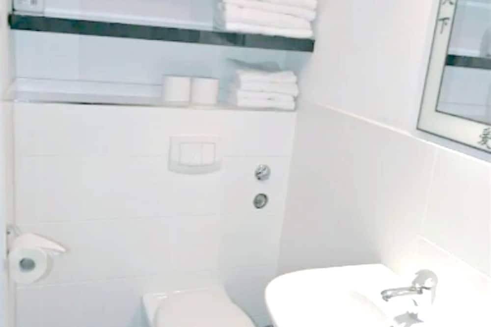 Ganze Wohnung, Schöne Wohnung im Trendviertel Ottensen nähe S-Bahn in Altona Hamburg, Hamburg