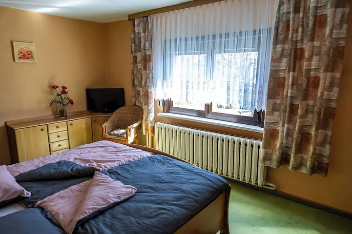 Ferienwohnung für 4 Personen, mit Garten und Pool, mit Haustier in Schmalkalden - 3