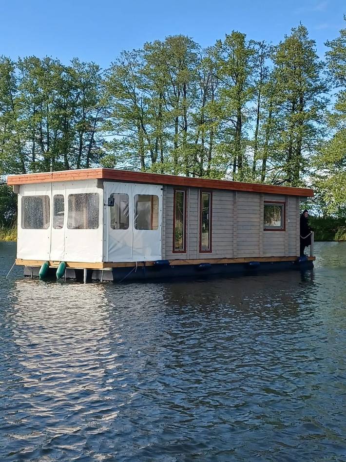 Ganze Wohnung, Auszeit auf dem Havel - Hausboot Nautikhus in Töplitz, Werder