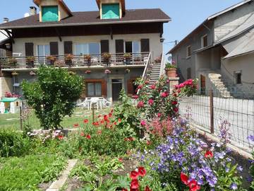 Gîte pour 6 personnes, avec jardin et terrasse, animaux acceptés à Ancelle