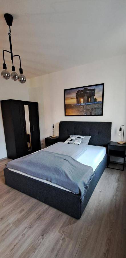 Ferienwohnung für 3 Personen, mit Terrasse und Garten in Iserlohn
