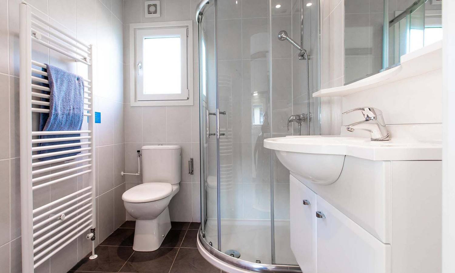 Recreatiepark het Esmeer — Holiday Home 5 personen Wellness (Spa) in Betuwe