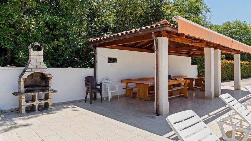 Camping für 6 Personen, mit Pool und Garten, mit Haustier in Banjole - 3