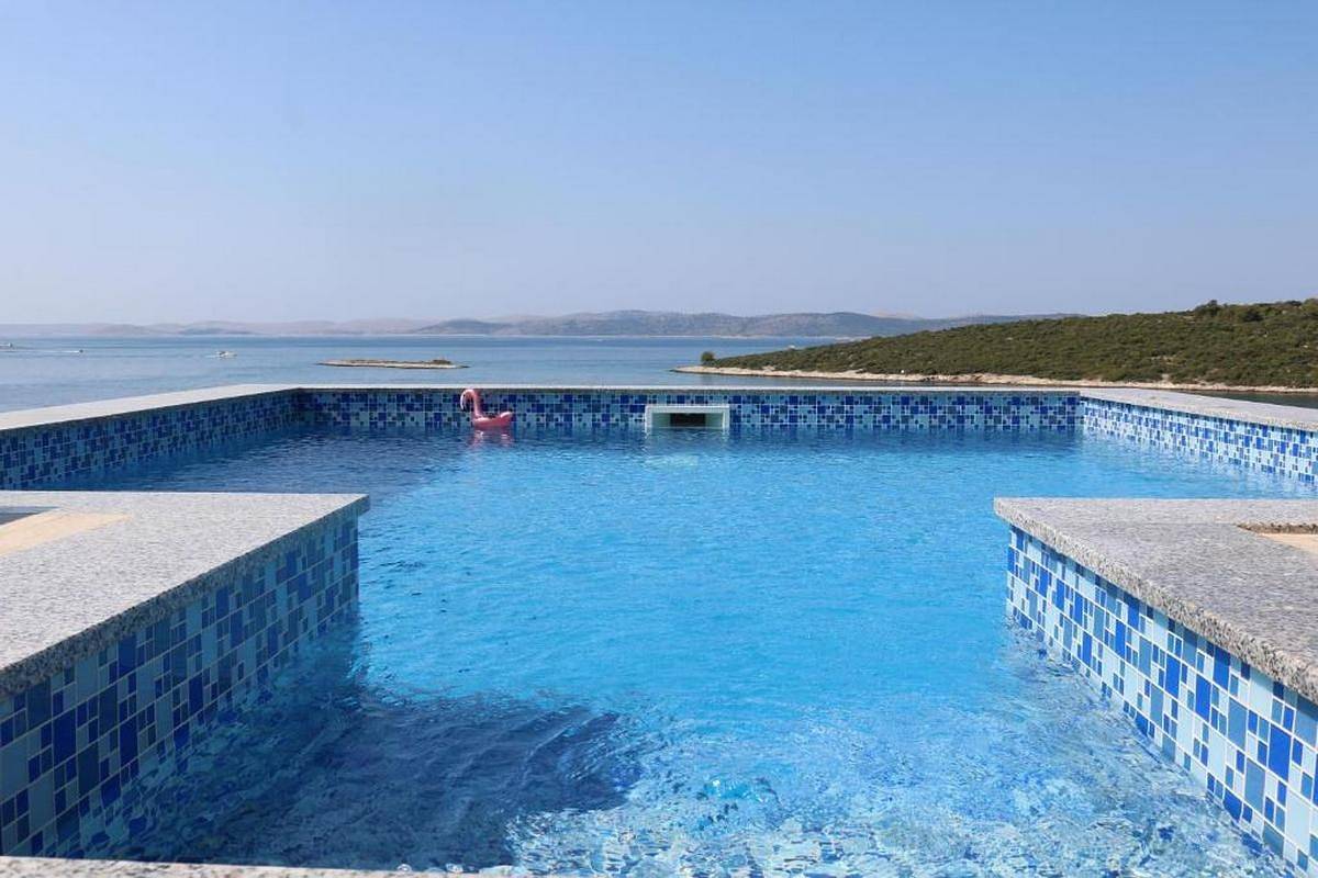 2-Zimmer-Haus am Strand Bucht Lanđin, Pasman K-20394 in Tkon, Pasman