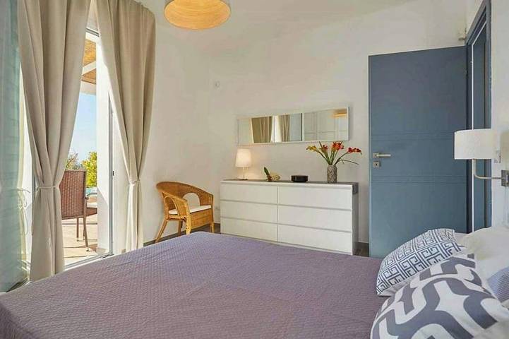 Vous profiterez d'une villa avec piscine et jacuzzi près de Selinunte. in Triscina, Castelvetrano (Commune)