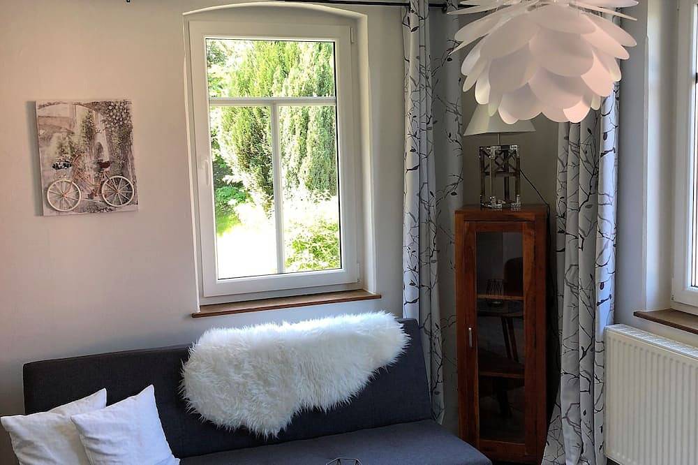 Ganze Wohnung, Neu 2018 moderne komplett sanierte Wohnung mit Ausblick in Pfaffendorf, Königstein