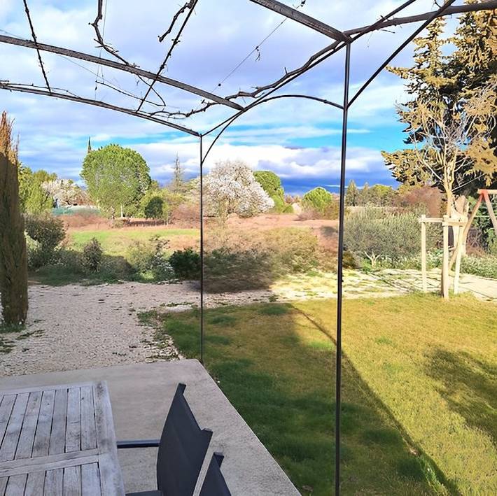 Gîte pour 4 personnes, avec terrasse et piscine, animaux acceptés à Carpentras - 3