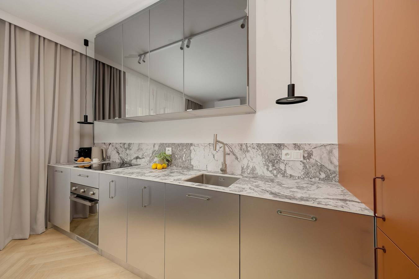 Cały apartament, Luxury Apartment in Chmielna Duo |Air Conditioning in Warszawa, Mazowsze