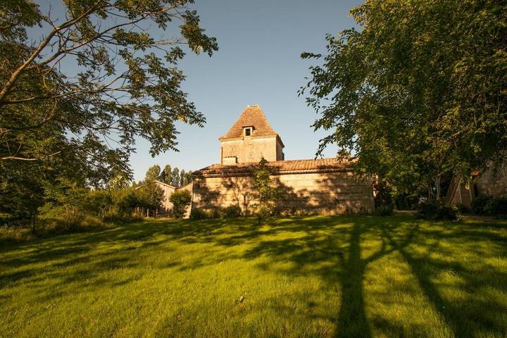 Maison d’hôte pour 9 personnes, avec vue et jardin ainsi que piscine et terrasse dans le Lot-et-Garonne - 4