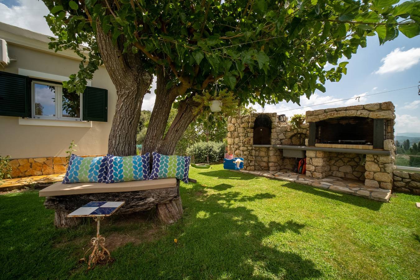 Finca mit Privatem Balkon in Korfu