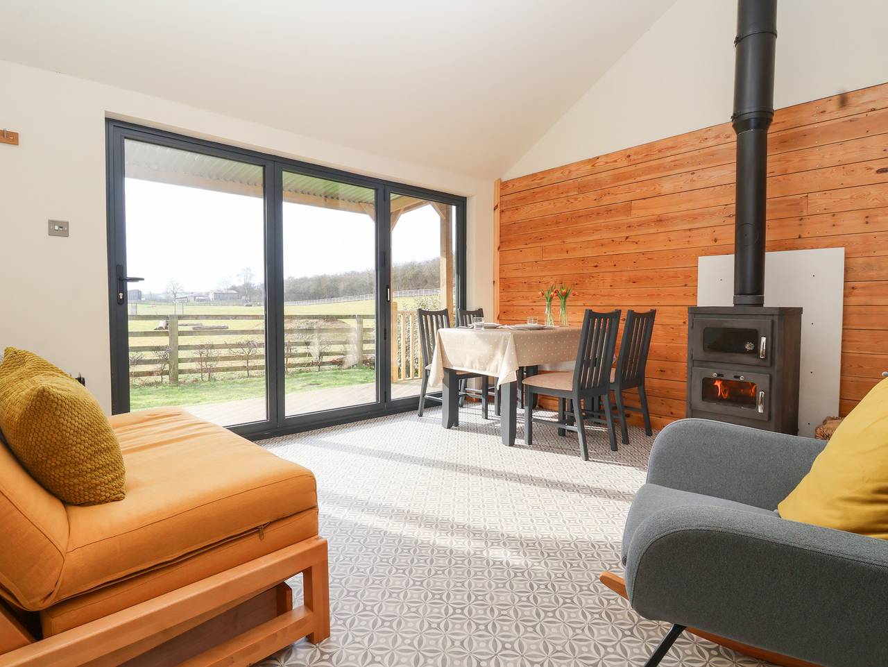 Beech Tree Cabin in East Riding of Yorkshire