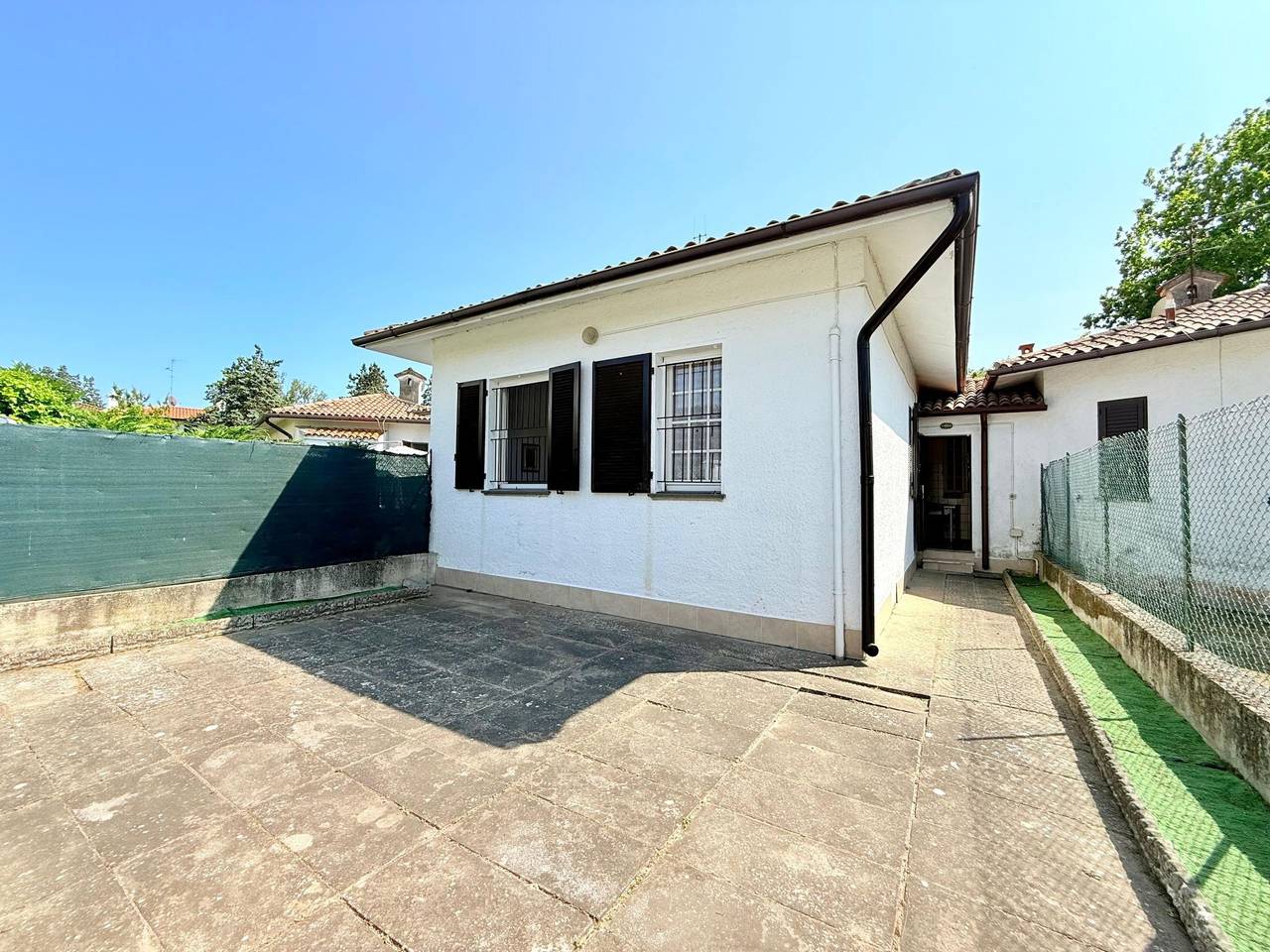 Gewächshaus im Erdgeschoss, 2 Gärten in Ferrara Province