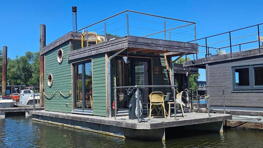 Boot für 4 Personen, mit Ausblick und Terrasse in Hamburg