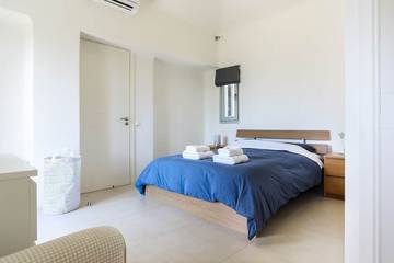 Villa for 10 People in Perdika, Aegina, Photo 4