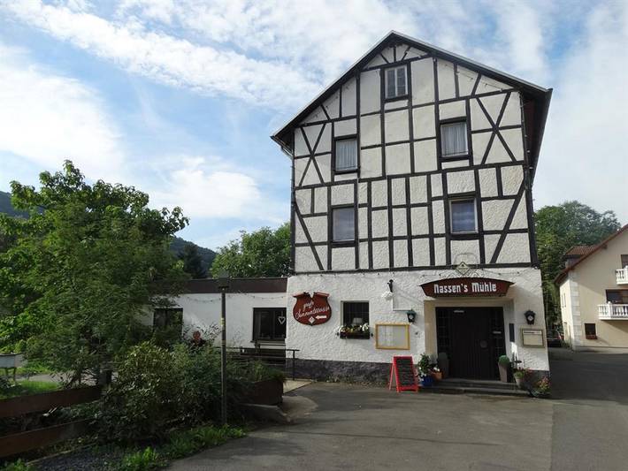 Ganze Ferienwohnung, Einzelzimmer (Zimmer Nr.:1) in Waldbreitbach, Rheinland-Pfalz