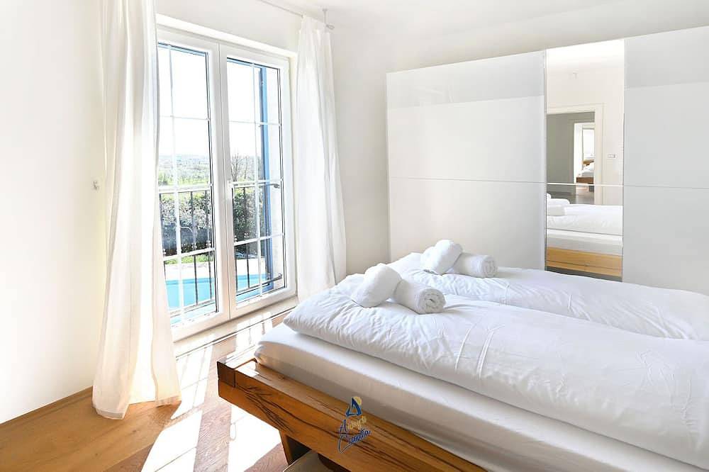 4-Zimmer-Villa für 8+1 mit Pool und Sauna in Umag und Umgebung