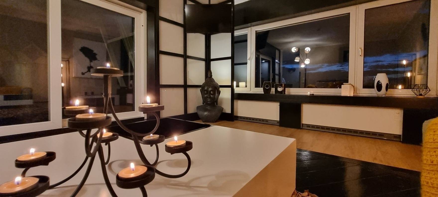 Ganze Ferienwohnung, Käuzchenquartier Design Ferienwohnung mit traumhaftem Fernblick in Rehme, Bad Oeynhausen