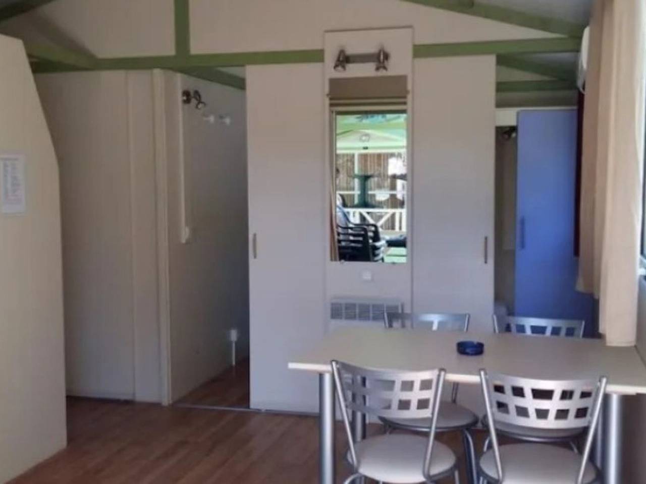 Gemütliches Chalet mit Terrasse - 5 Pers. in Aregno, Calvi und Umgebung