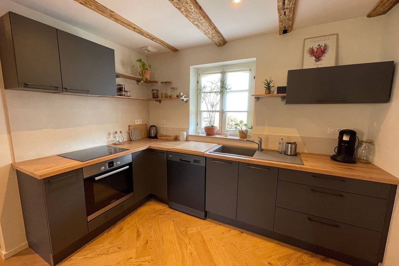 Ganze Wohnung, Ferienwohnung für 4 Personen mit Terrasse in Mittelhausbergen, Region Straßburg