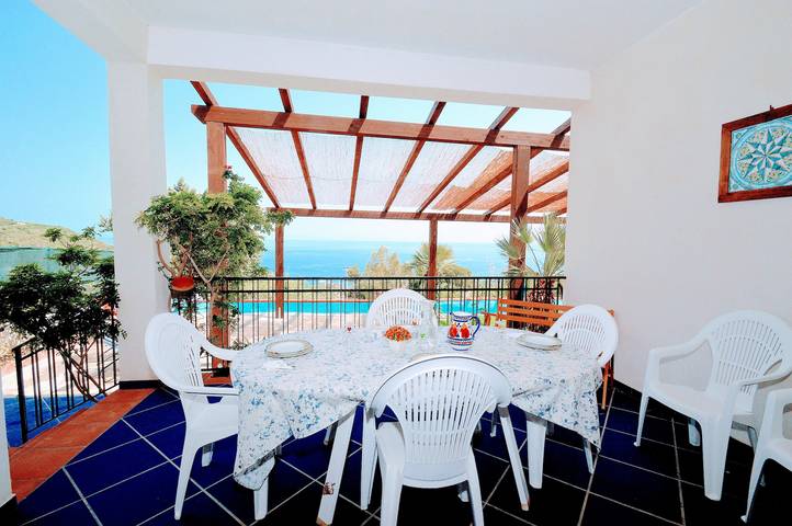 Villa per 4 persone, con Terrazza e Giardino a Scopello (Sicilia)