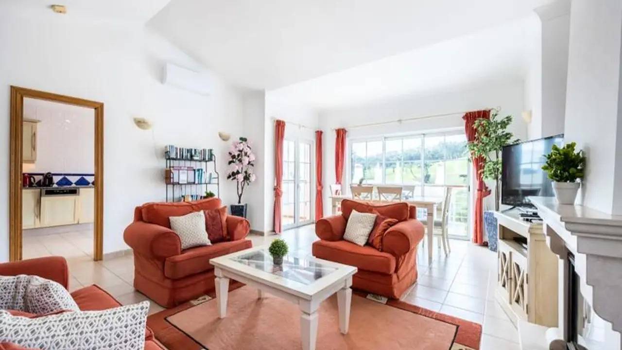 Ganze Ferienwohnung, Ferienwohnung für 6 Personen (150 m²) in Budens in Budens, Faro Distrikt