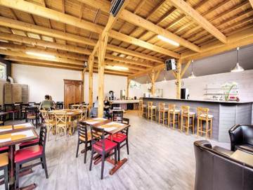 Location De Vacances pour 6 Personnes dans Les Epesses, Région de La Roche-sur-Yon, Photo 4