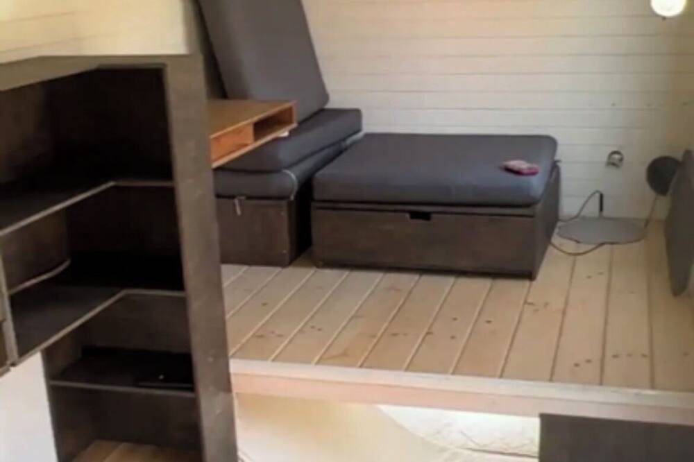 Tiny House on a Farm in Randers