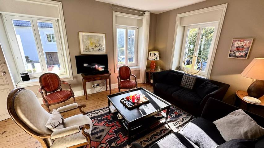 Villa pour 14 personnes, avec jardin en Auvergne