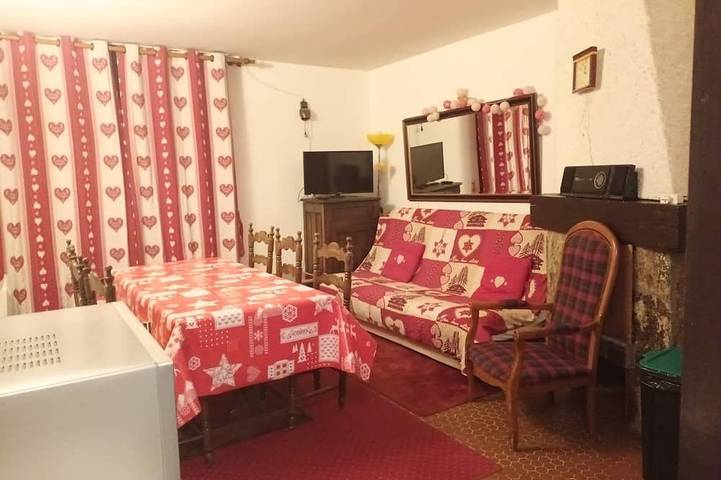 Holiday apartment for 7 people, with balcony - 1