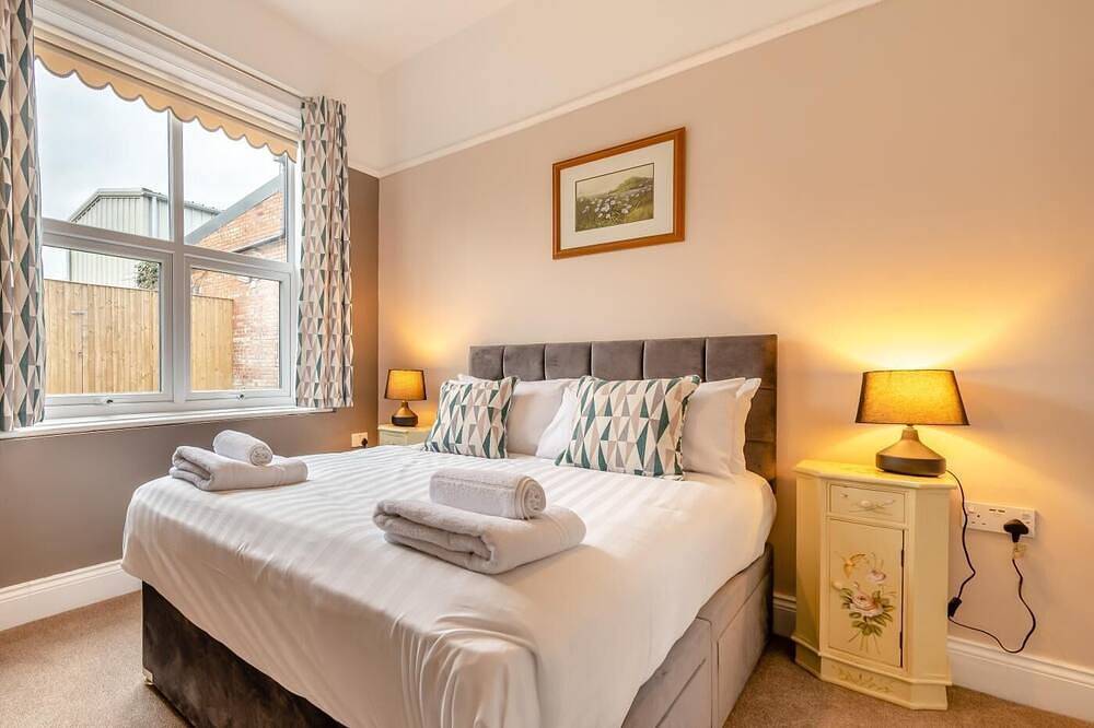 9 Bed in Hunmanby (oc-p30226) in North Yorkshire