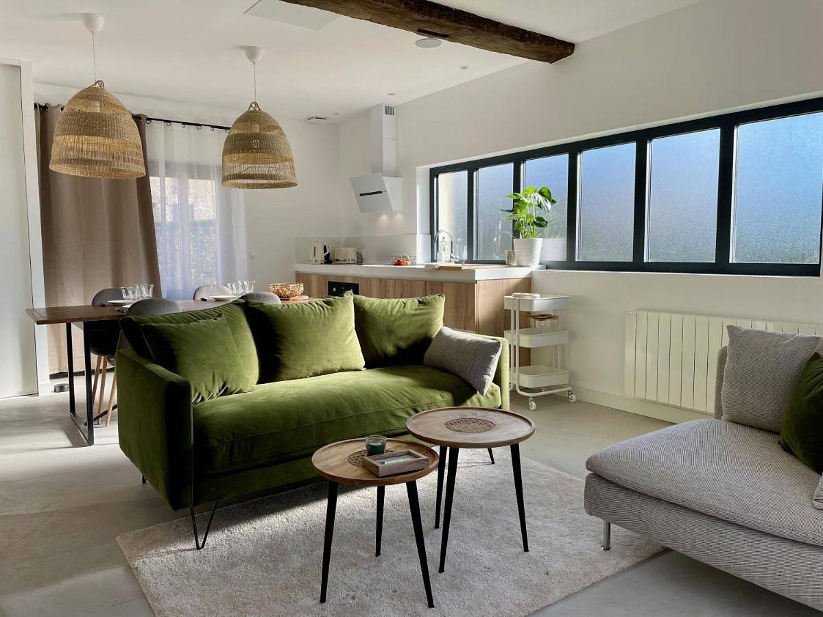 Maison avec terrasse privée proche Disneyland Paris in Lesches, Seine-et-Marne