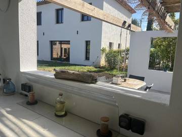 Villa pour 6 personnes, avec terrasse et sauna ainsi que jacuzzi et jardin à Aubagne