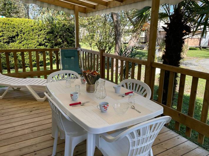 Camping pour 4 personnes, avec terrasse, animaux acceptés à Saint-Pierre-d'Oléron - 2