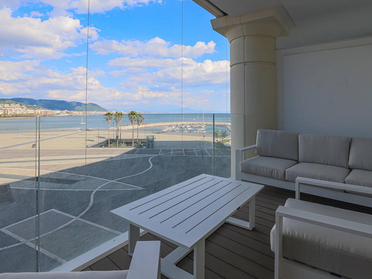 Appartamento intero, Amami al Crescent in Salerno, Costa tirrenica Campania