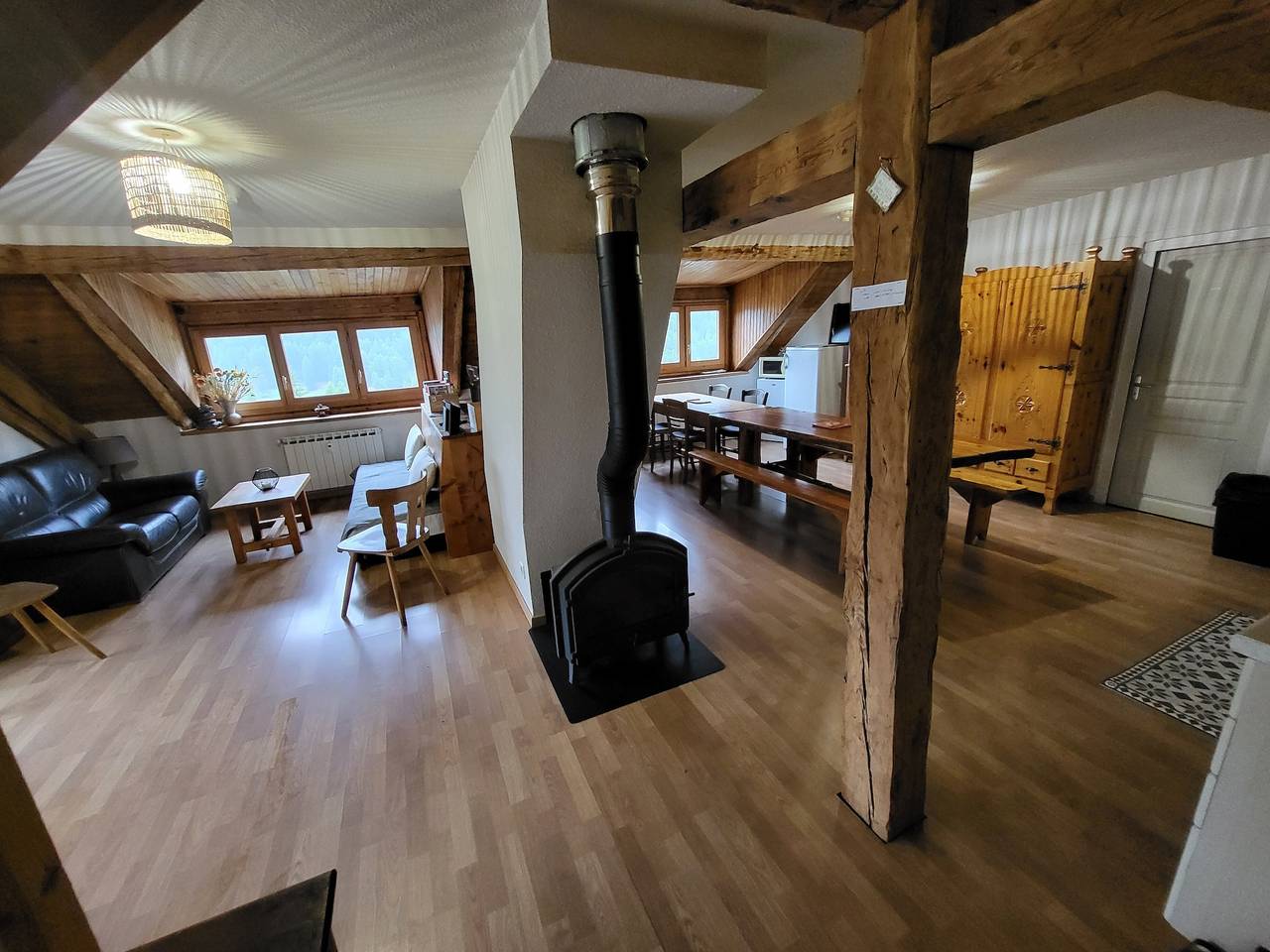 Maison de vacances 'À Molines En Queyras 8-15 Pers' avec vue sur la montagne, terrasse et Wi-Fi in Molines-en-Queyras, Queyras
