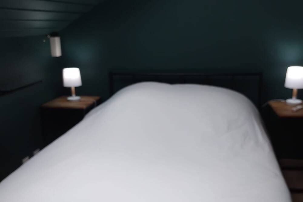 Ganze Wohnung, A Warm Nest in the Heart of Heaven with Spa in Charleville-Mézières, Ardennen