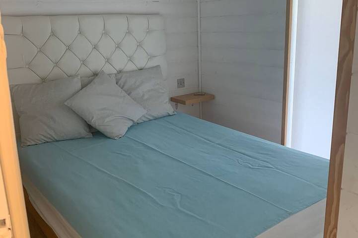 Location de vacances pour 6 personnes, avec terrasse ainsi que jardin et piscine à Le Porge - 2