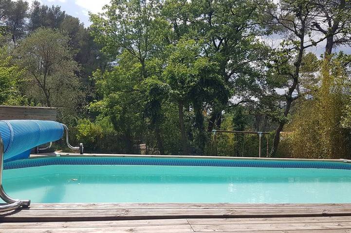 Villa pour 6 personnes, avec terrasse et jardin