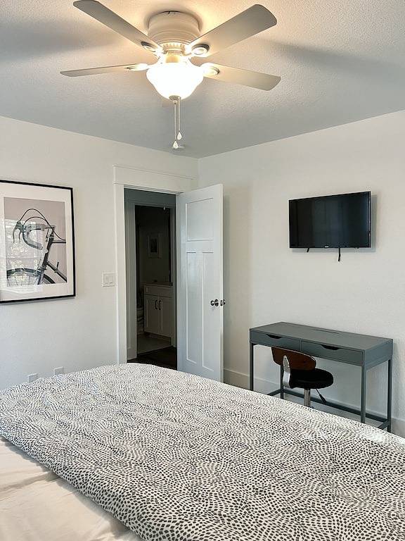 Vacation rental for 8 people, with yard in Kill Devil Hills