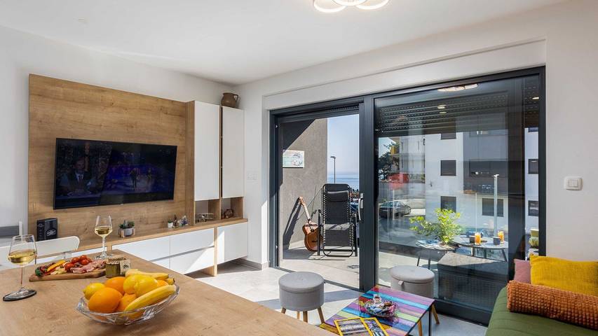 Holiday apartment for 2 people, with balcony in Cavtat