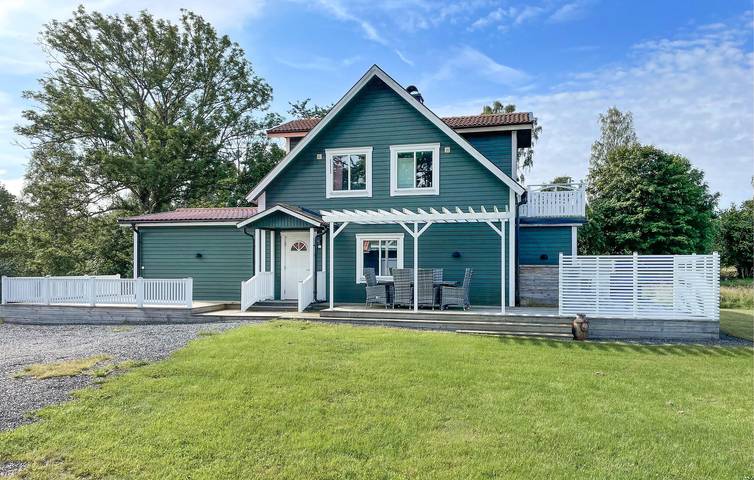 Dom dla 8 osób, z ogród i taras oraz sauna w Szwecja