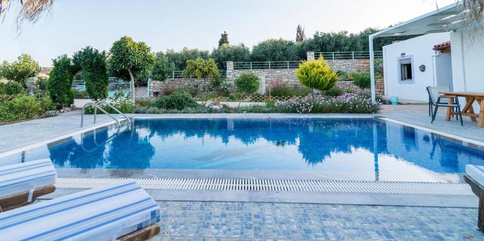 Villa für 3 Personen, mit Whirlpool und Pool sowie Garten, kinderfreundlich in Griechenland - 4