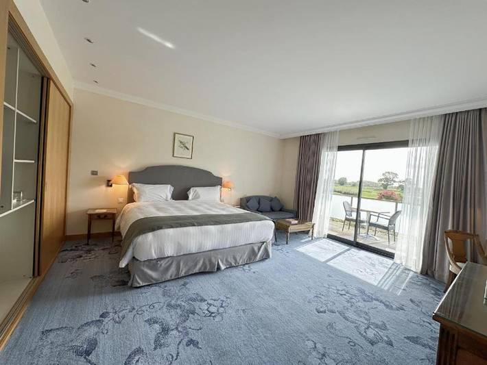Hôtel pour 3 personnes, avec Terrasse et Jardin ainsi que Piscine et Sauna à Margaux - 3