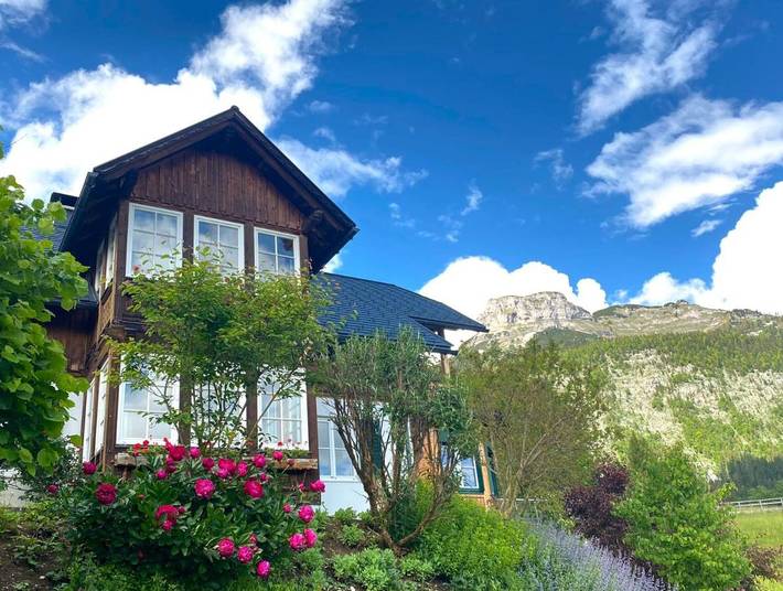 Ferienhaus für 8 Personen, mit Ausblick und Garten in Altaussee