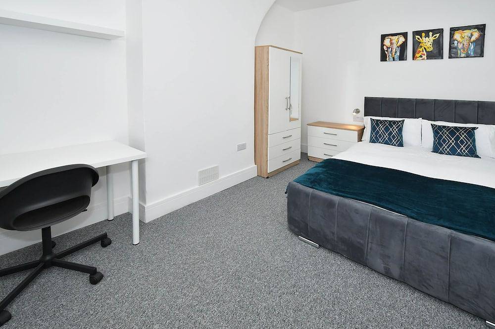 Doppelzimmer-Standard-Gemeinsames Badezimmer-Stadtblick in Crewe, Cheshire East
